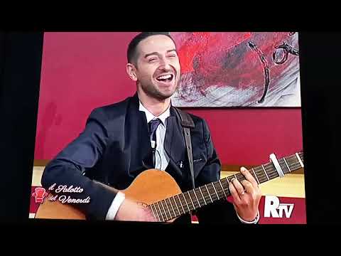 Piovono bombe  - Michelangelo Giordano live in TV (#acoustic #music #television )