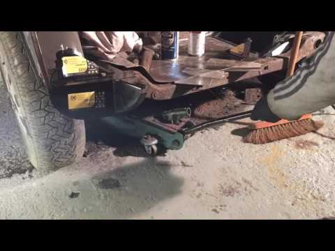 Classic Mini Restoration Boot Floor / Subframe Mounts Part 12