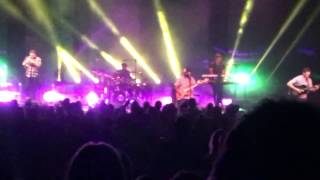 Don't Trust Me Phillip Phillips Live