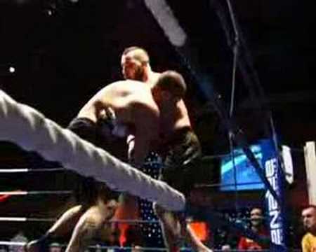 Stevie Lynch vs Lewis barrow Title Fight