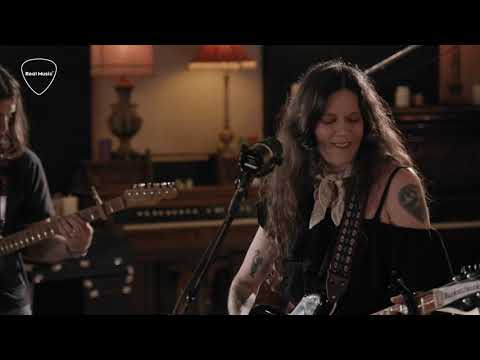 Live With: Lilly Hiatt - Brightest Star