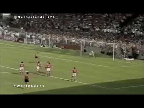 Johan Neeskens scores 3 penalties vs Bulgaria #WorldCup74