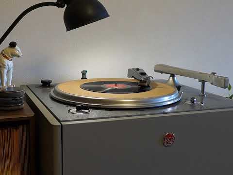 Blackstick / Sidney "Pops" Bechet with Noble Sissle's Swingsters