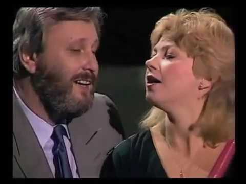 Věra Špinarová a Karel Černoch   Všímej si víc