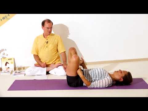 Gestreckter Lotus in der Rückenlage - Yoga Asana Lexikon