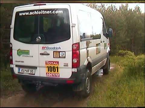 Onlinemotor Abenteuer & Allrad 2013 Volkswagen T5 und Crafter im Offroad Gelände