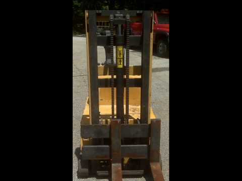 4000# BIG JOE WALK BEHIND LIFT TRUCK  #6715