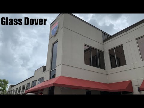 Scenic Dover Hydraulic Elevator @ Plaza I35 - San Antonio, TX