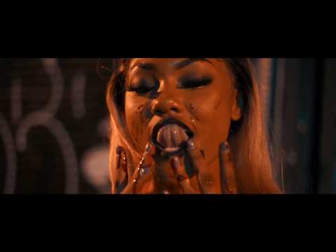 Chyna Gwopfein "Pull Up"