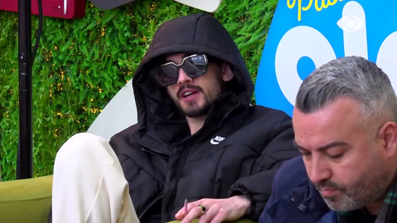 Ne jemi popull i thjeshtë, ti je më klas më i lartë/ Rogerti debaton me Selin