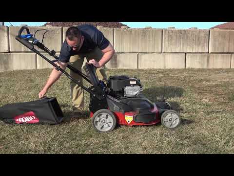 刈った草をマルチングするか、袋に詰めるべきでしょうか?両方試してみてください！