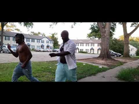 D-Boi King Ft. Derrty Frank ( Gotta Get Me )