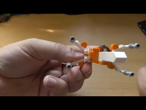 Wie praktisch! X-Wing mit Schwimmweste im Lego Star Wars Magazin 63