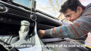 How to remove and replace a Cabin Air Filter | Toyota RAV4