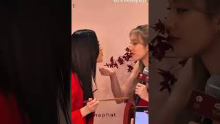 Download lagu They played the pasta kissing game but when Orm let go first, Ling still stayed asking for more🤭 mp3