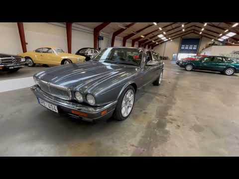 1995 Daimler Double Six 6.0-liter V12.