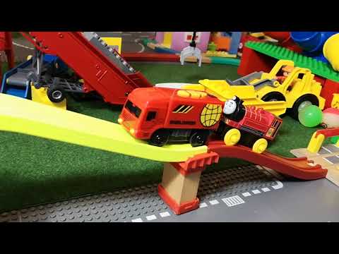 Toy Train Videos for Children Thomas Tank lego duplo  Building Blocks Toys for Kids  Assembly Trains Video