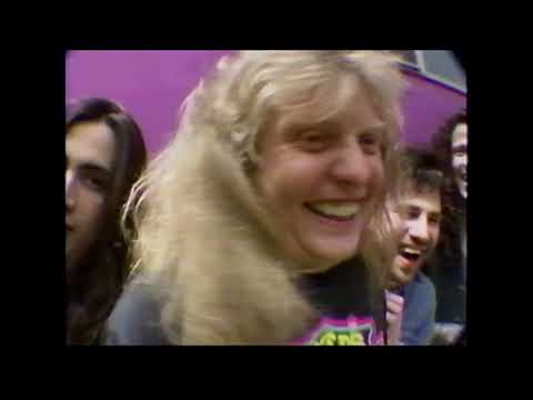 Extreme in the studio with Michael Wagener recording Pornograffitti, 1990