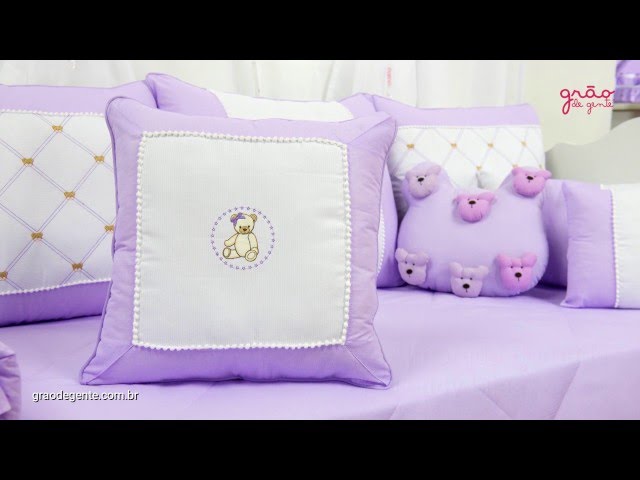 Almofada Bordada Teddy Lilás | Ref: 50334