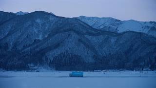 サントリー天然水『水の山から／水源』篇 60秒