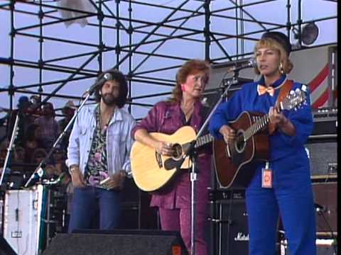 Thumbnail for Bonnie Raitt & Rickie Lee Jones - Angel From Montgomery (Live at Farm Aid 1985) by Bonnie Raitt