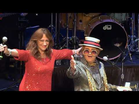 Cheryl Crenshaw And Dwight Icenhower - "Don't Go Breaking My Heart"