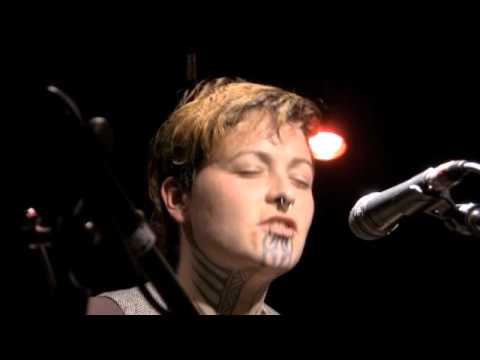 Holly Brewer @ Bury Me Standing - "Divinity" (10.05.10).m4v