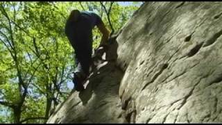 preview picture of video 'Montlake Golf Club & Stone Fort Bouldering'