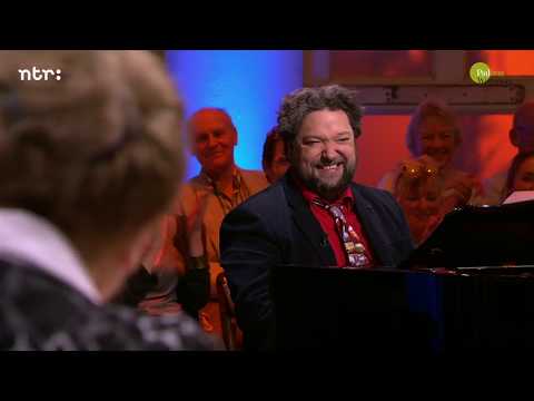 Mike Boddé brengt een ode aan Elly Ameling | Podium Witteman