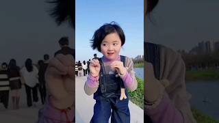 Download lagu Chinese baby dance | World Viral Dance by little Baby #viral chinese korean japanese shortsvideo mp3