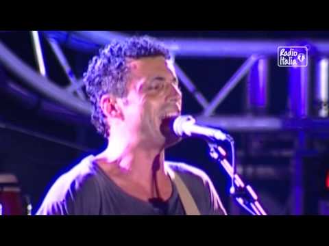 Edoardo Bennato & Alex Britti - Prendere o lasciare