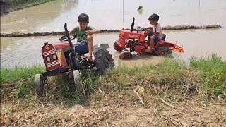 Download lagu मेहनत मुह तोड जबब देती है Komal Kumar mini Mahindra tractor mp3