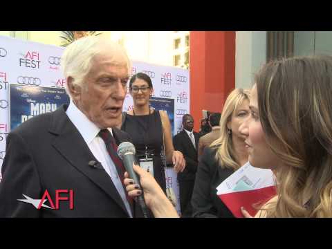 Trailer Dick Van Dyke on the Red Carpet for MARY POPPINS at AFI FEST presented by Audi