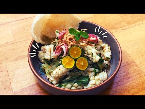 Gỏi mực hành tây