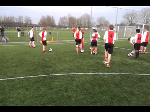 RKAVV C1 (za) vs. RKAVV E1 (za) 17-4-2013 19:07