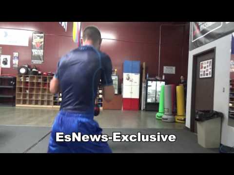 future champ mad max working with robert garcia EsNews Boxing