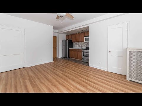 Tour a bright -29 studio on the Gold Coast / Old Town border