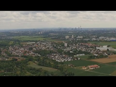 Frankfurt Nieder-Eschbach - Hoch DREI