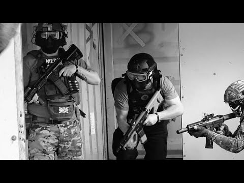 Full Auto With The CYMA CM.091 In The Dirty Dog Village | VR-06