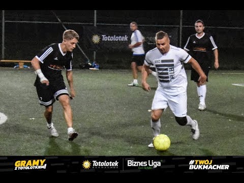 13.08.2019 - II Liga C - Klinika Vesuna vs. Revo Drink Team
