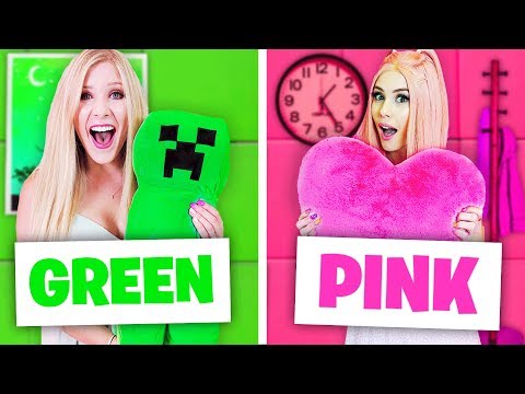 ONE Color Cardboard Box Fort BATTLE! - Challenge