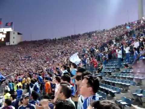 "Te Alentare Aunque Vayas Perdiendo - Hinchada Bullaguera" Barra: Los de Abajo &bull; Club: Universidad de Chile - La U