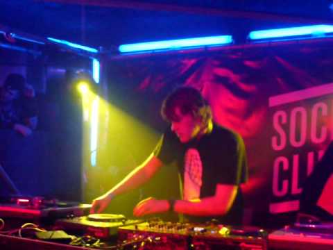 Bart B More @ Paris, Social Club - 16.01.2009