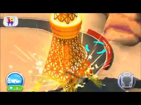 Cars Lightning McQueen All Paint Jobs 8 Screen Race   Cars Fast as Lightning online video cutter com