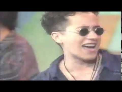 Martine - Tough Girl  ( Euro Mix - Vídeo Edit )