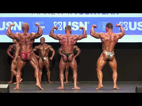 NABBA Universe 2017 - Men 4 - Comparison 2