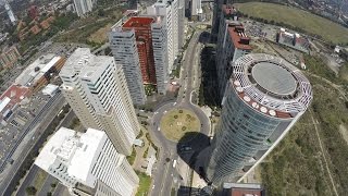 preview picture of video 'Volando sobre la Ciudad de México en Drone | 01 - Santa Fe | GoPro Hero 4, FPV |'
