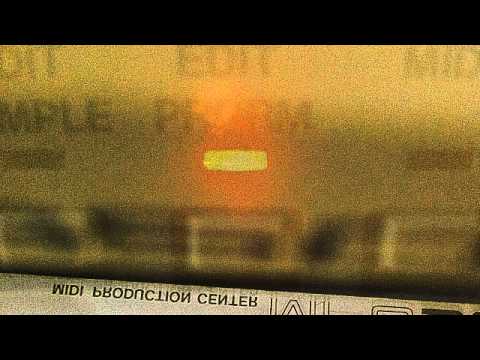 10 Cappo & Sam Zircon - Iron Flyer (Instrumental) [Boot Records]