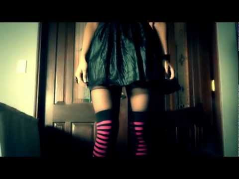 SISTERS DOLL - Dollhouse OFFICIAL MUSIC VIDEO
