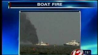preview picture of video 'Man rescued from boat fire'